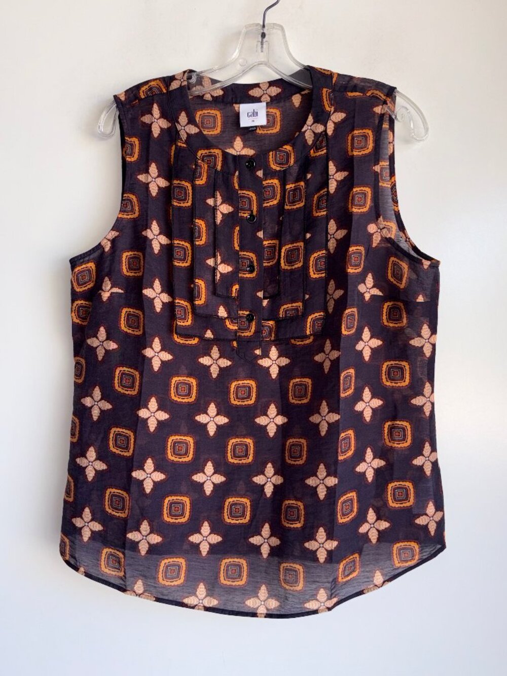 NEW Cabi 4558 Louis Medallion Top Size Medium